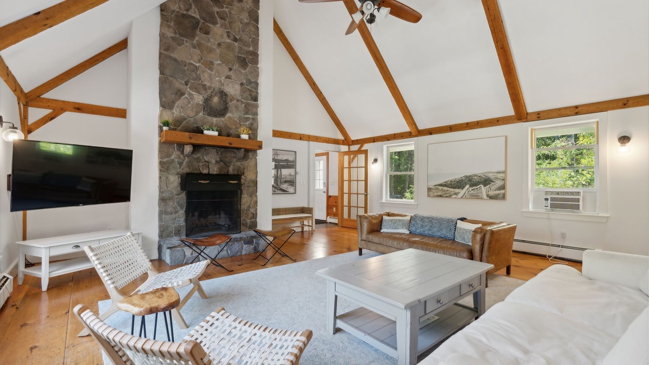 Photo of Livingroom in Kennebunk