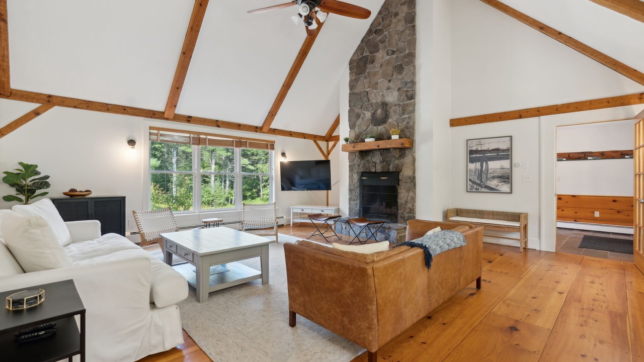 Photo of Livingroom in Kennebunk