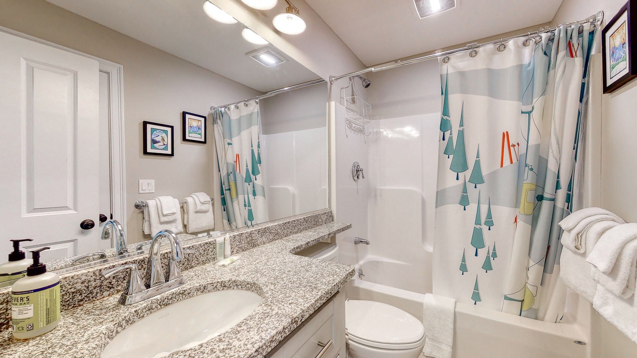 Photo of Bathroom in Cranmore Birches