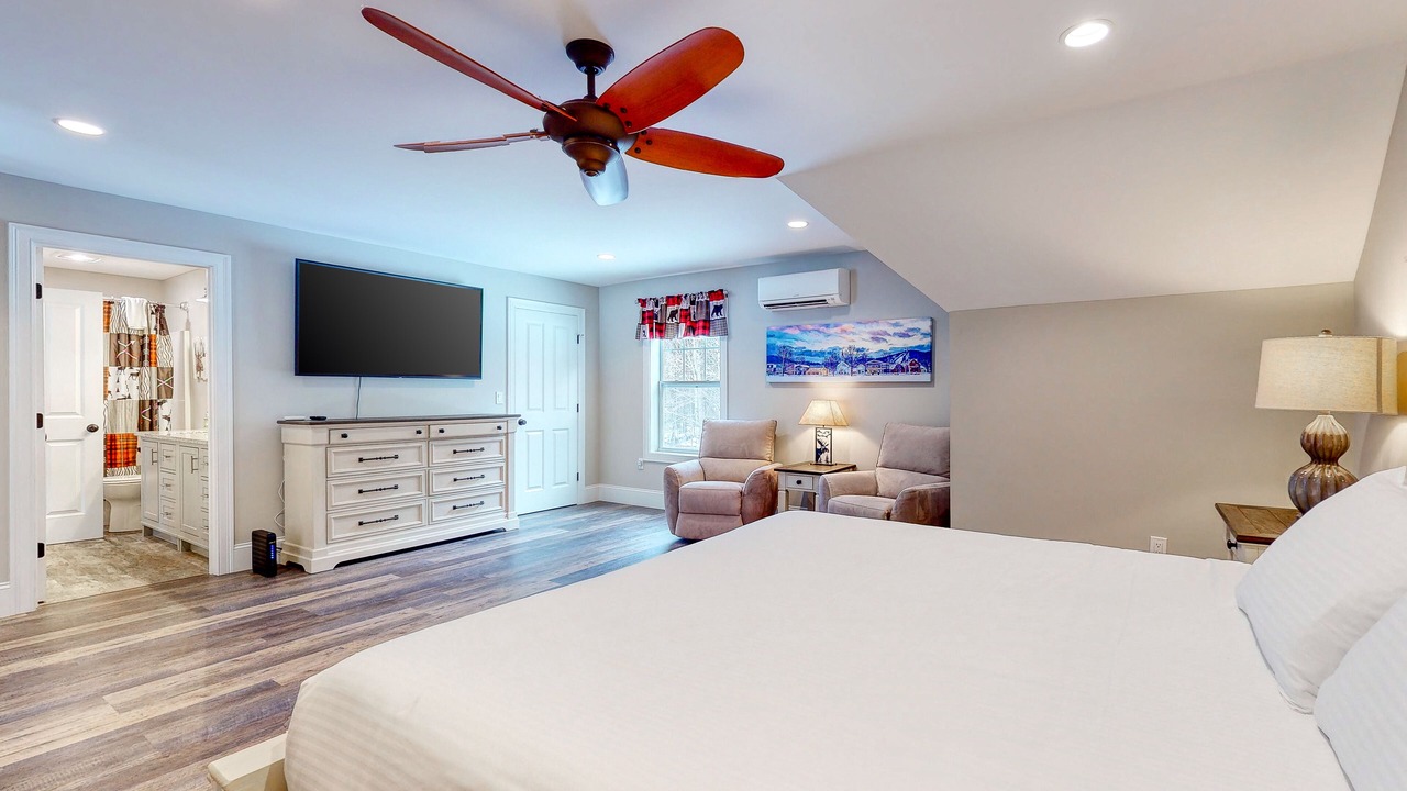 Photo of Bedroom in Cranmore Birches