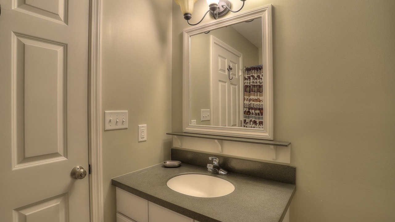 Photo of Bathroom in Sandy River