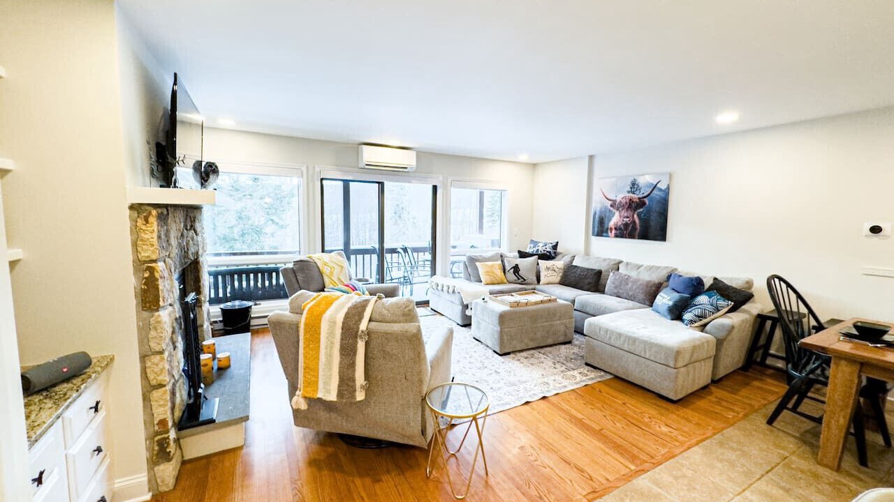 Photo of Livingroom in East Jewett