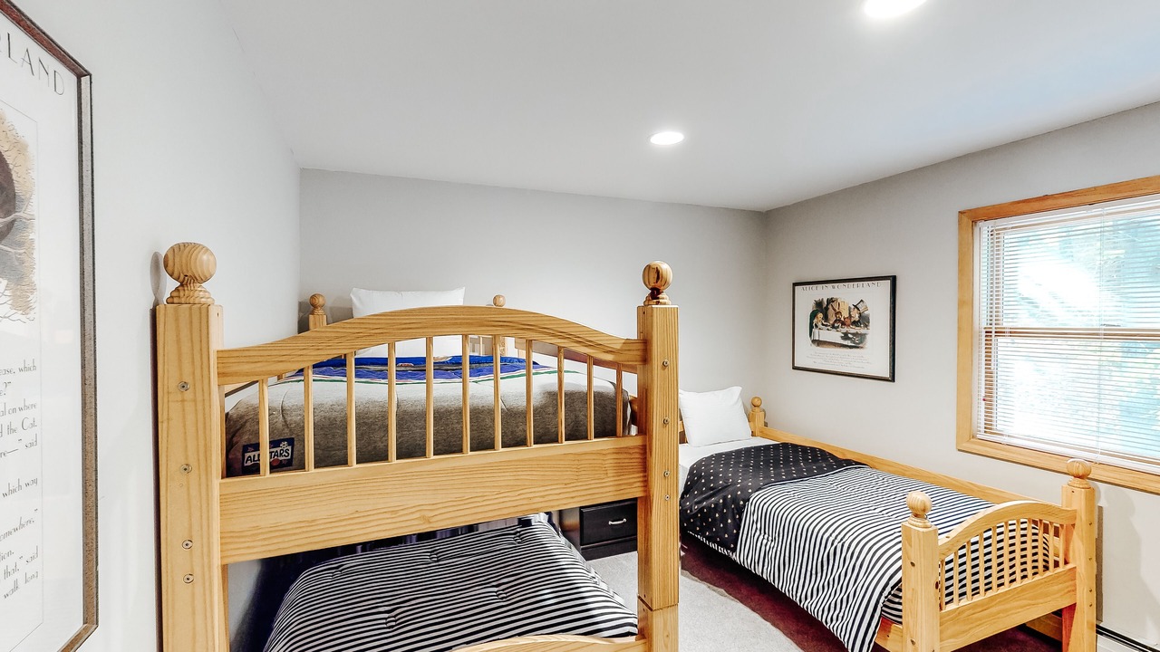 Photo of Bedroom in Wardsboro