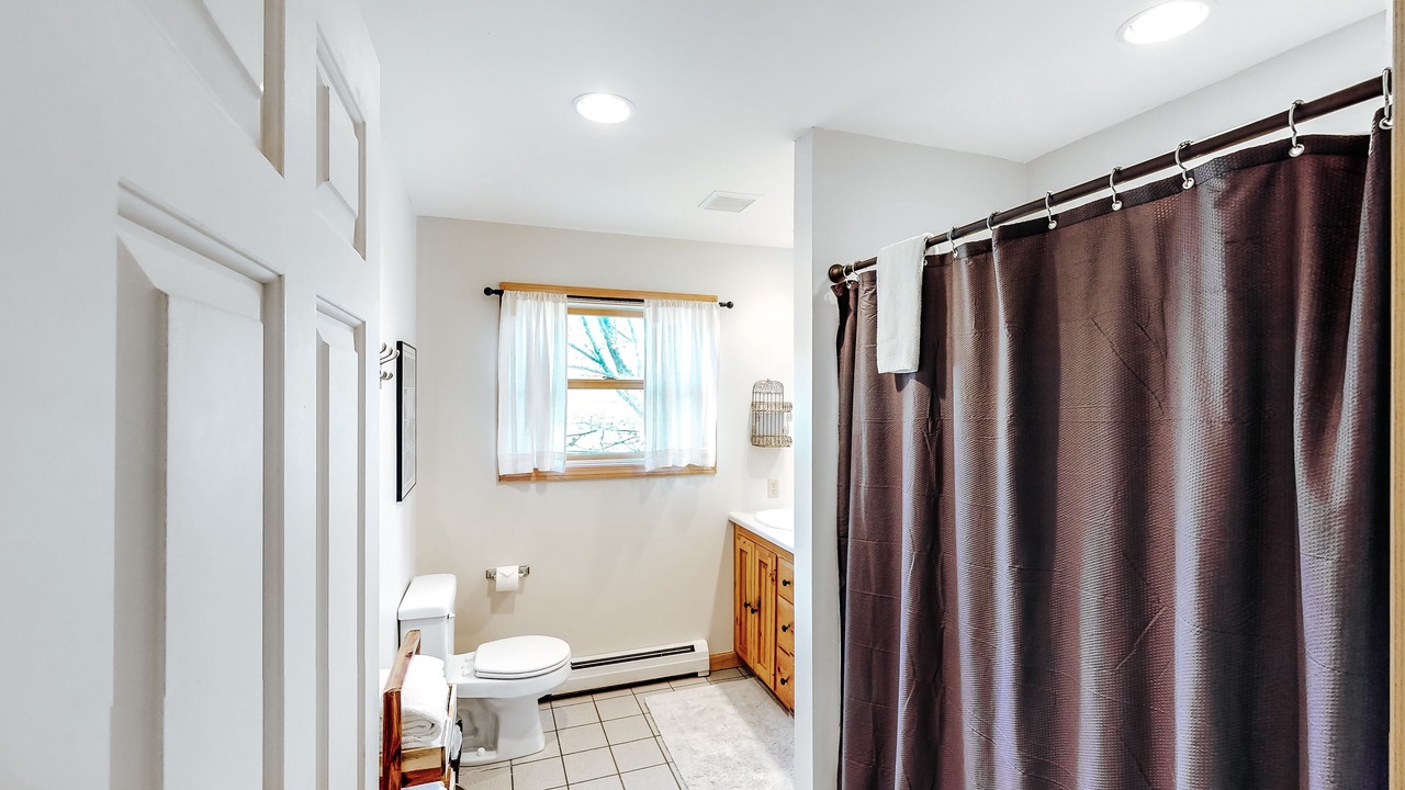 Photo of Bathroom in Wardsboro