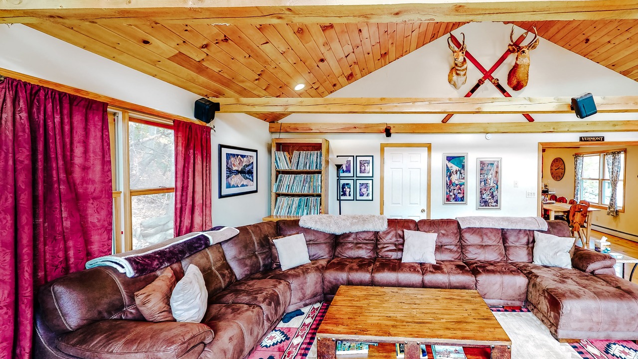 Photo of Livingroom in Wardsboro