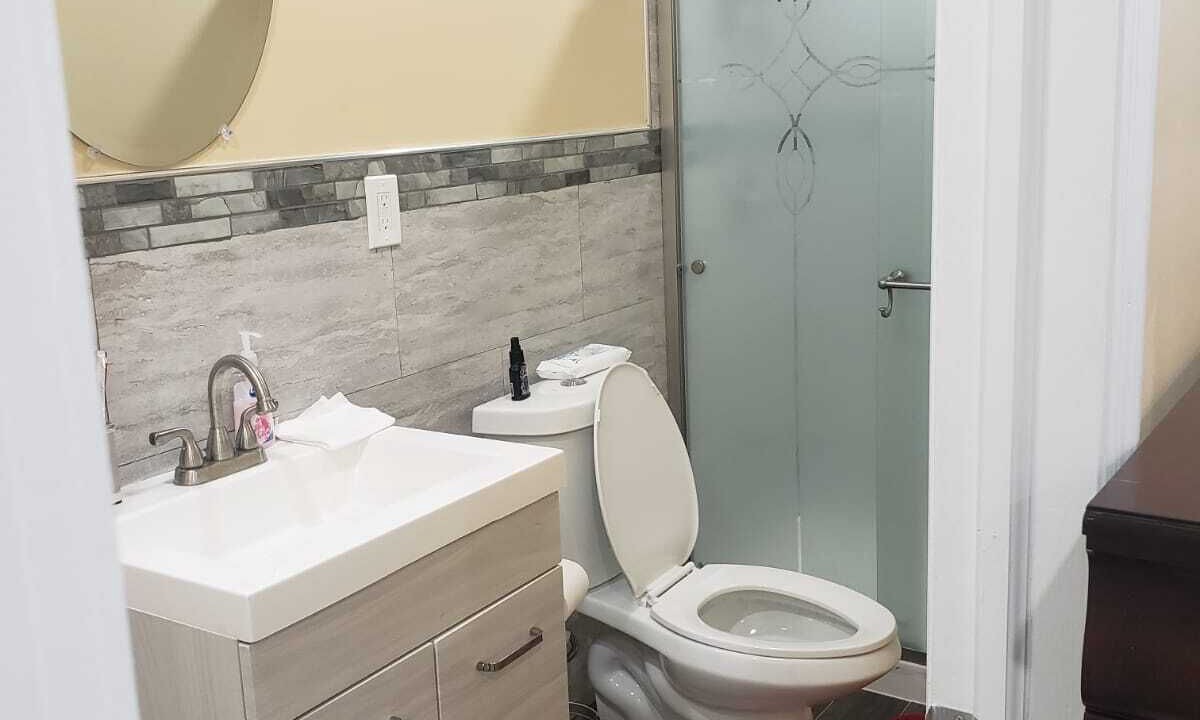 Photo of Bathroom in Mayfield