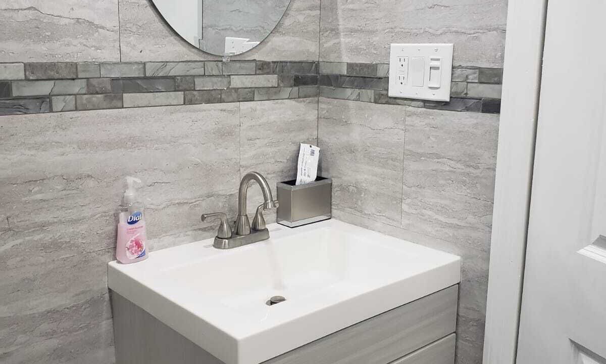 Photo of Bathroom in Mayfield