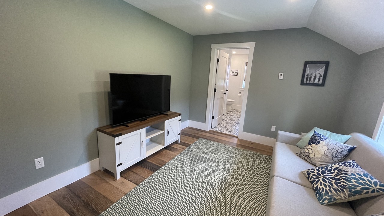 Photo of Bedroom in East Burke