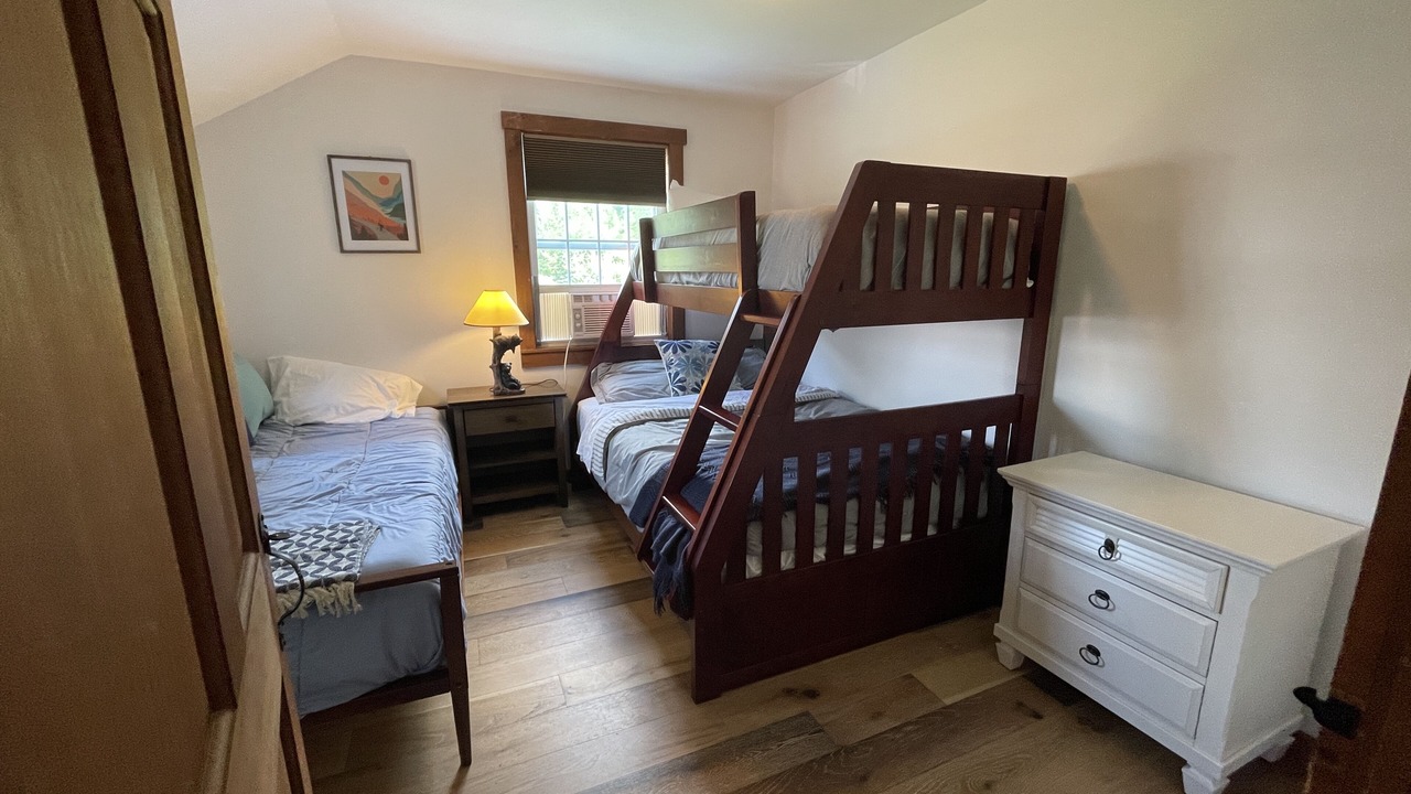 Photo of Bedroom in East Burke