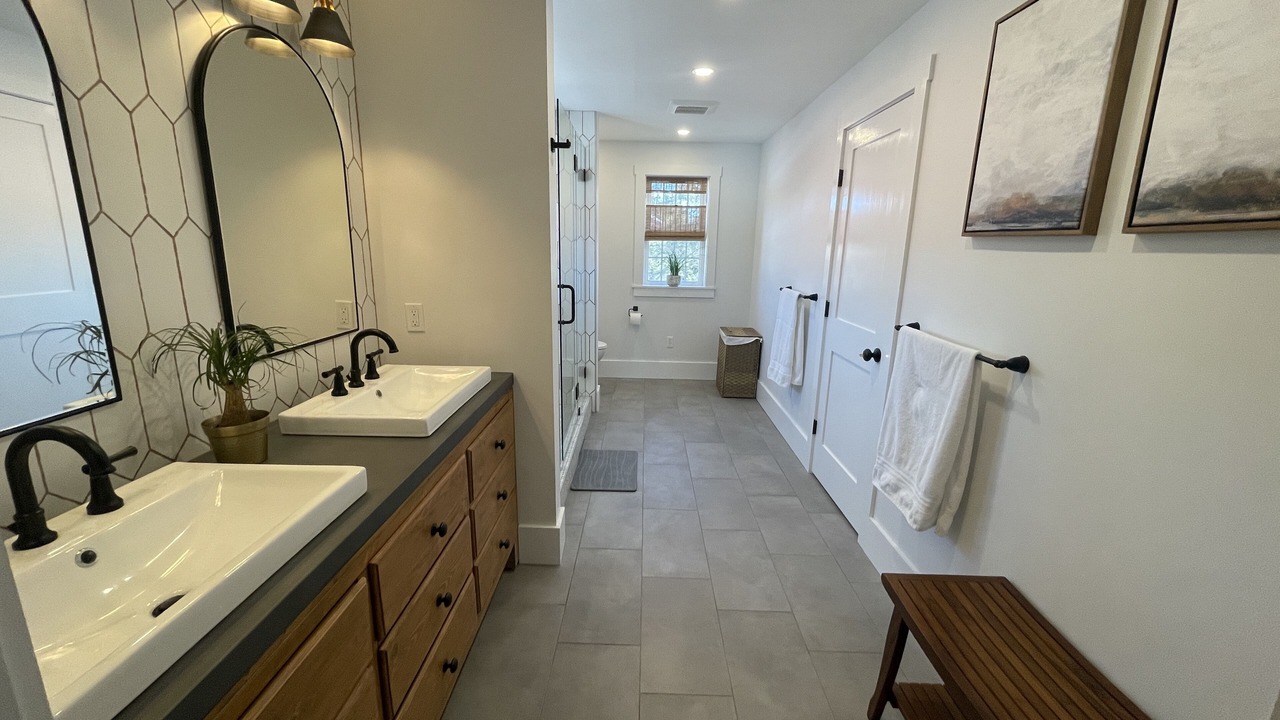 Photo of Bathroom in East Burke