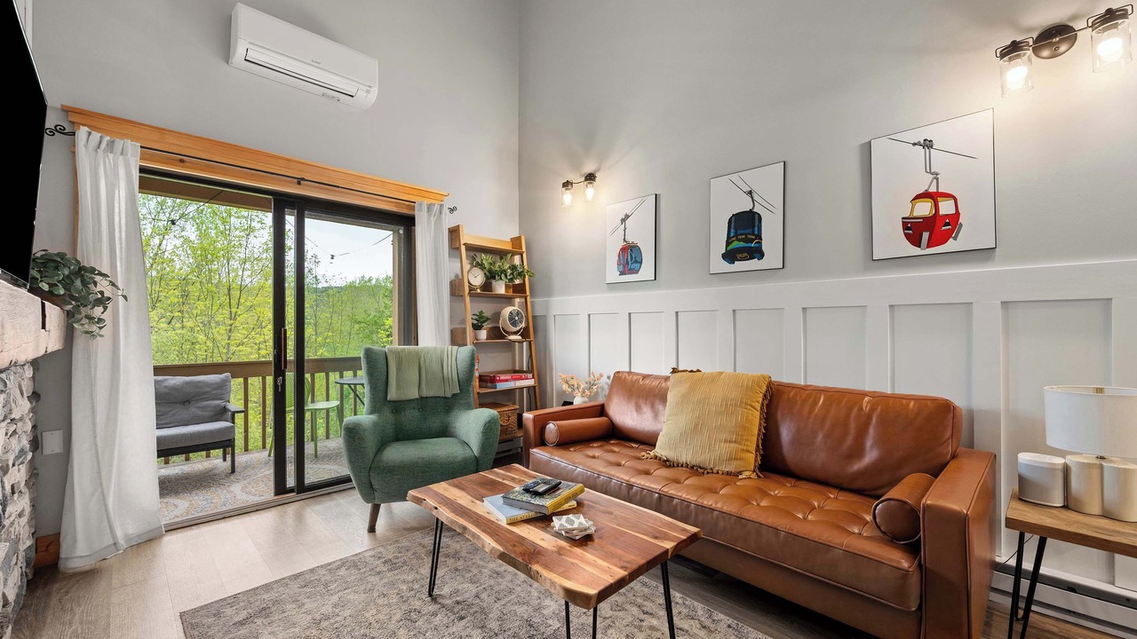 Photo of Livingroom in Great Valley