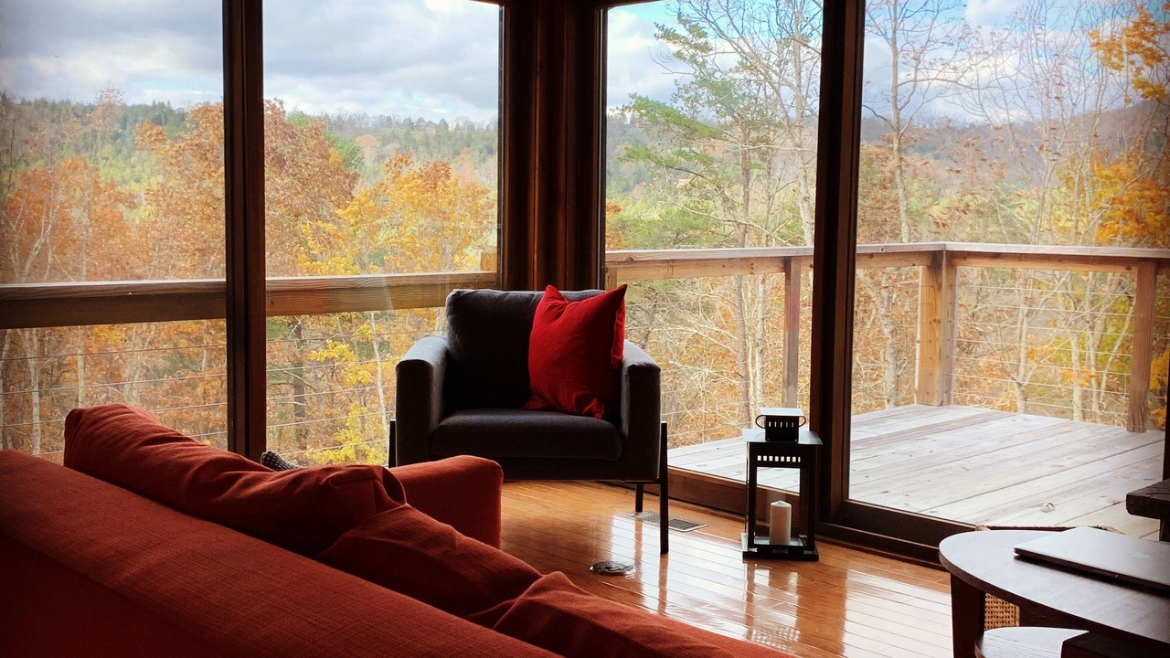 Photo of Livingroom in Lost River