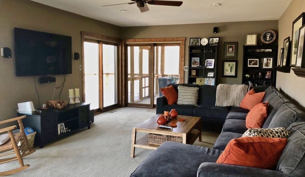 Photo of Livingroom in Lost River