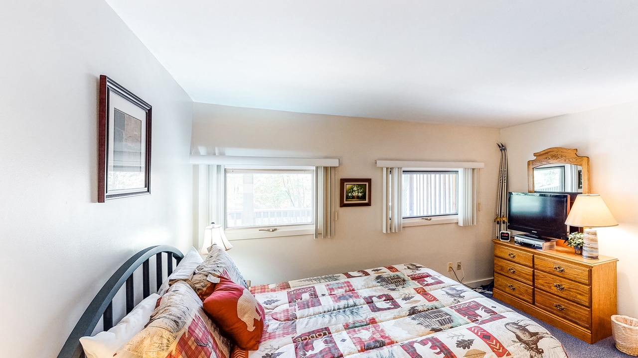 Photo of Bedroom in Stowe Area