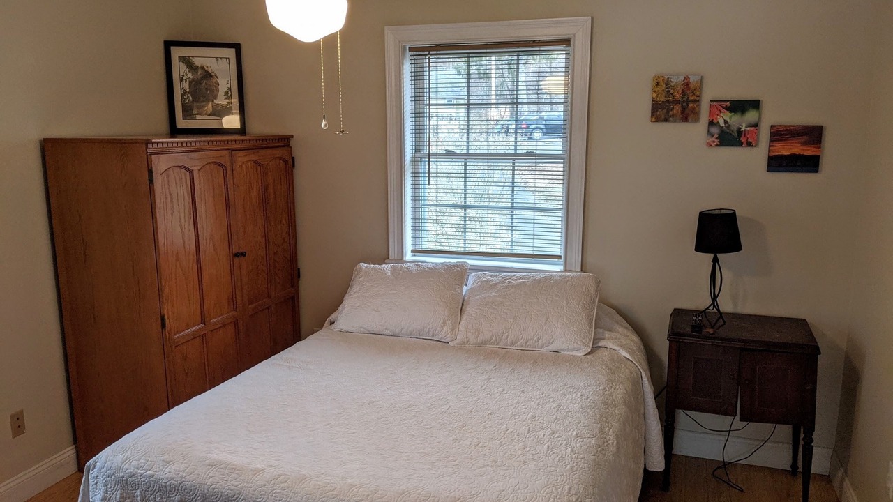 Photo of Bedroom in Coxsackie