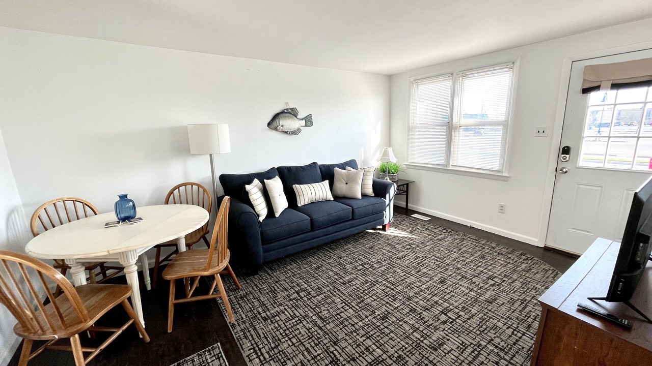 Photo of Livingroom in Avalon
