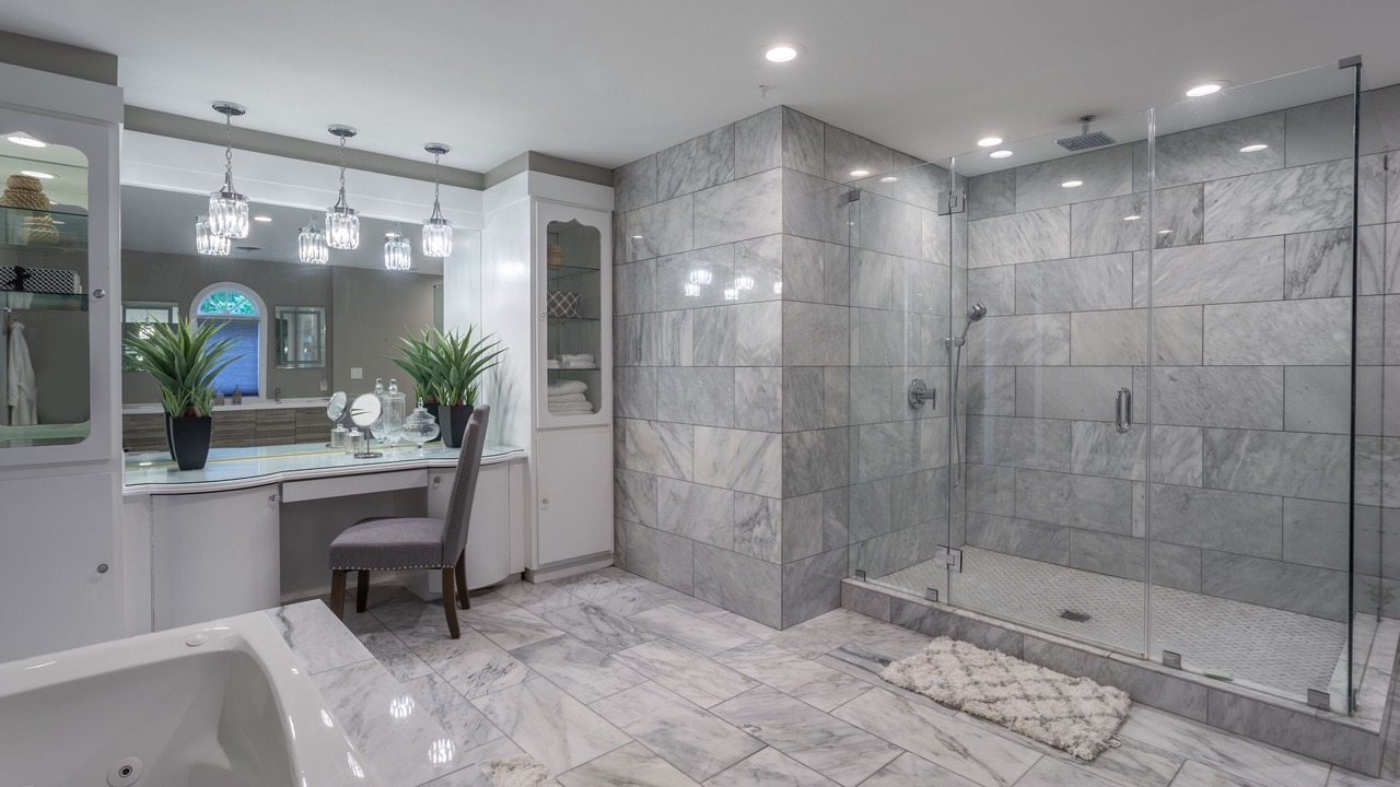 Photo of Bathroom in Greentree