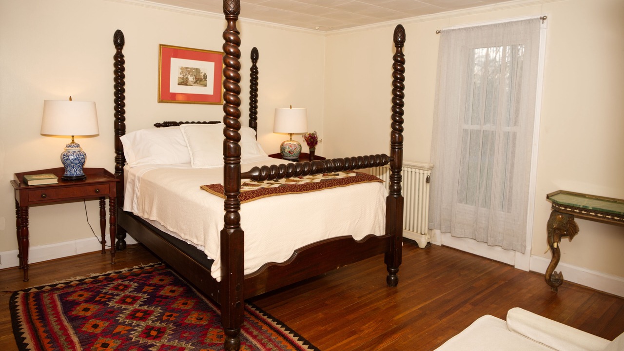 Photo of Bedroom in Leonardsville