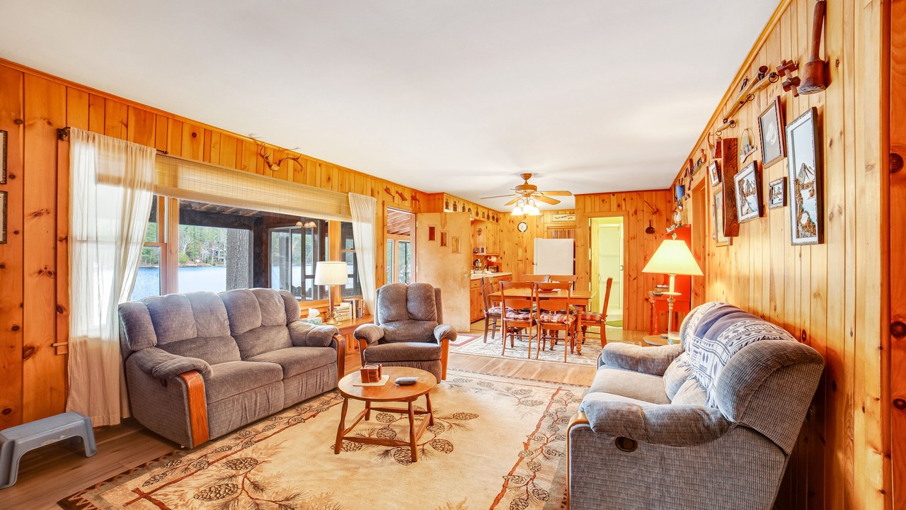 Photo of Livingroom in Chester Shores