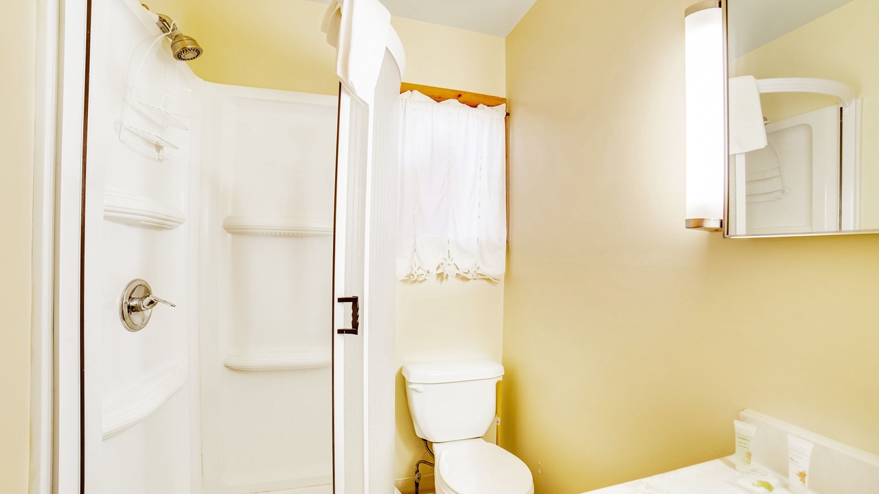 Photo of Bathroom in Chester Shores