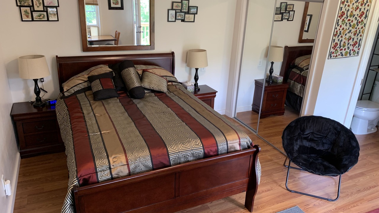 Photo of Bedroom in Hudson