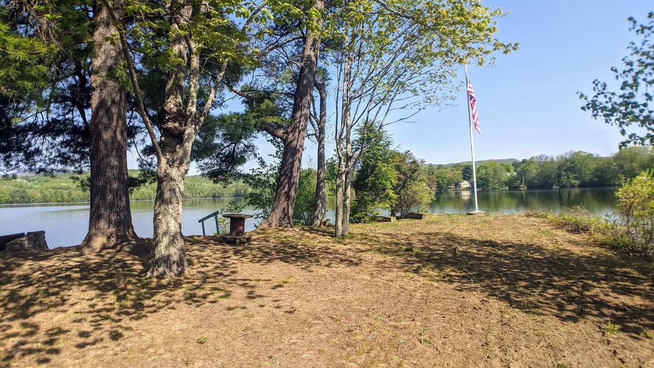 Photo of Others in East Andover
