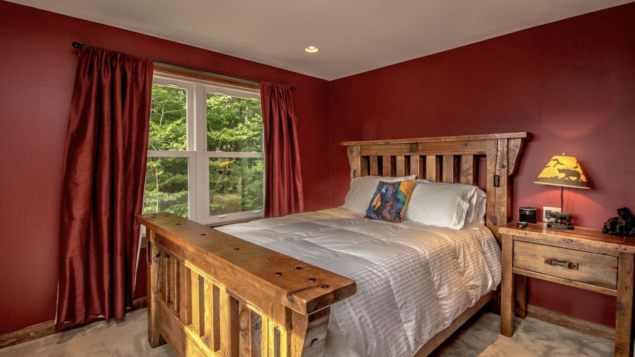 Photo of Bedroom in Intervale