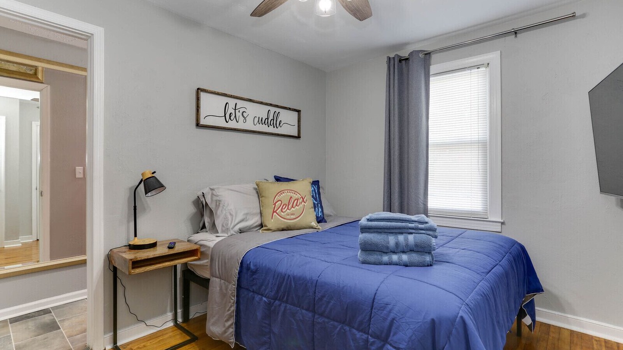 Photo of Bedroom in Williamsburg