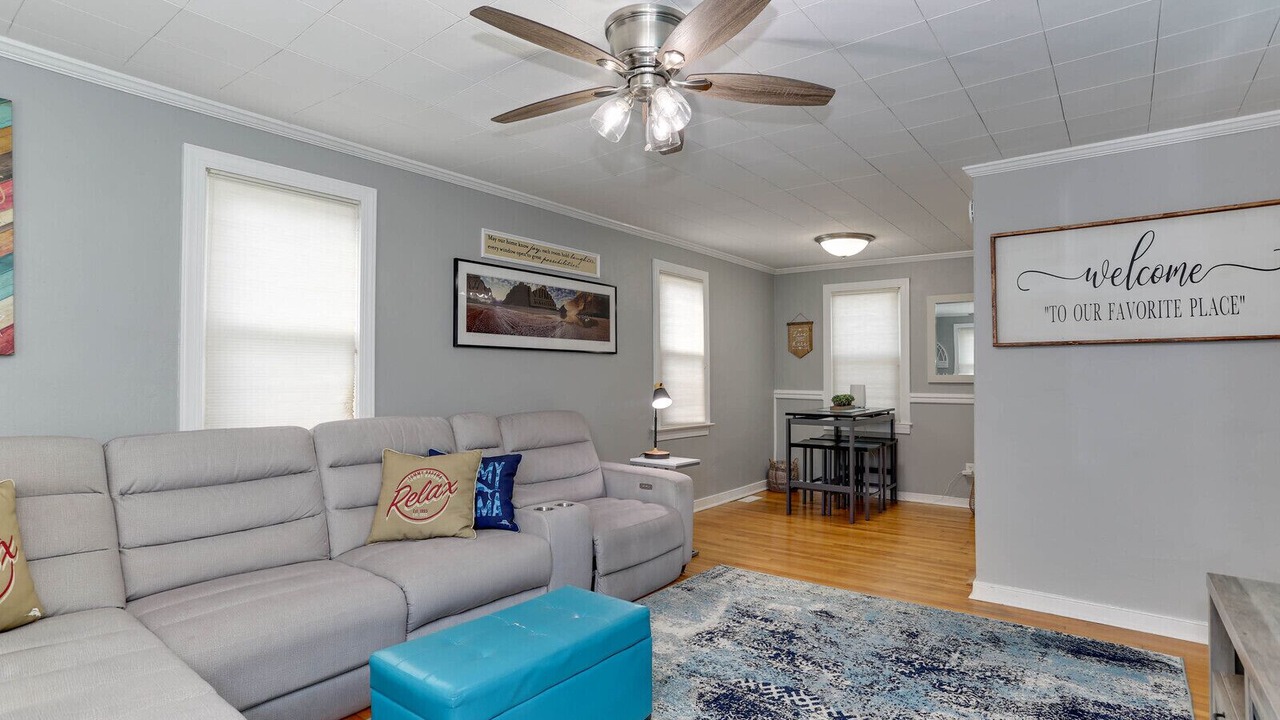 Photo of Livingroom in Williamsburg