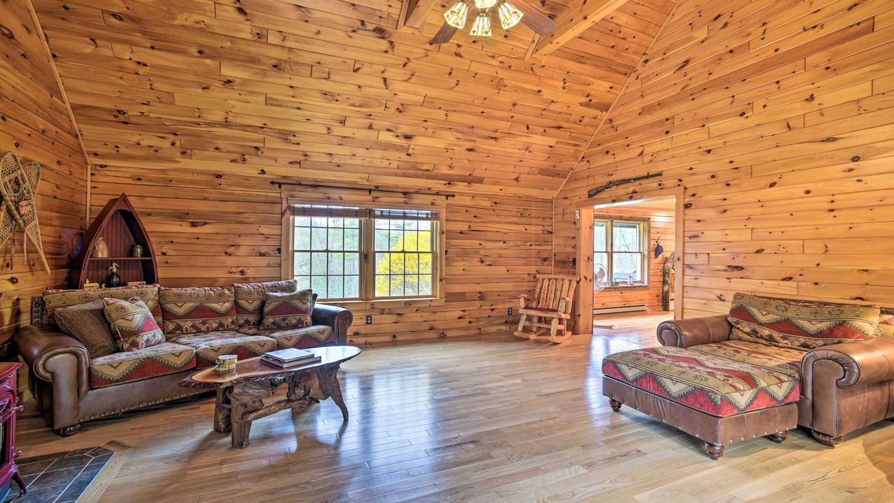 Photo of Bedroom in Fort Ann