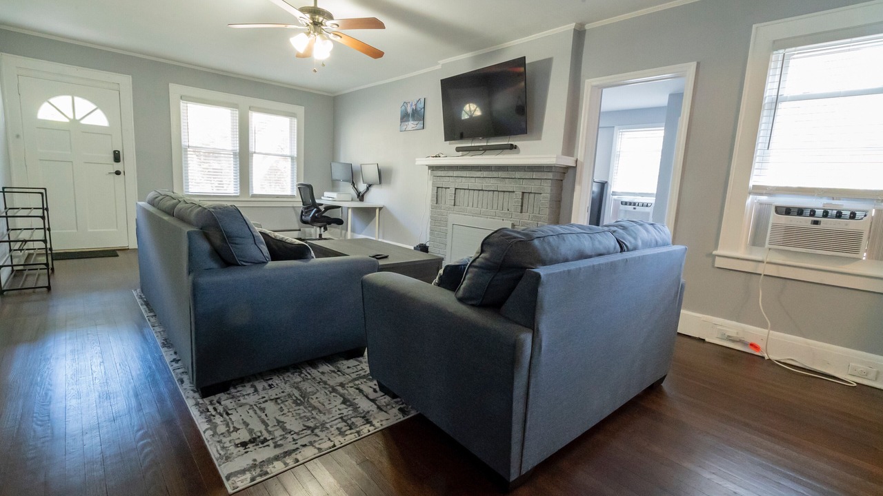 Photo of Livingroom in Plainfield