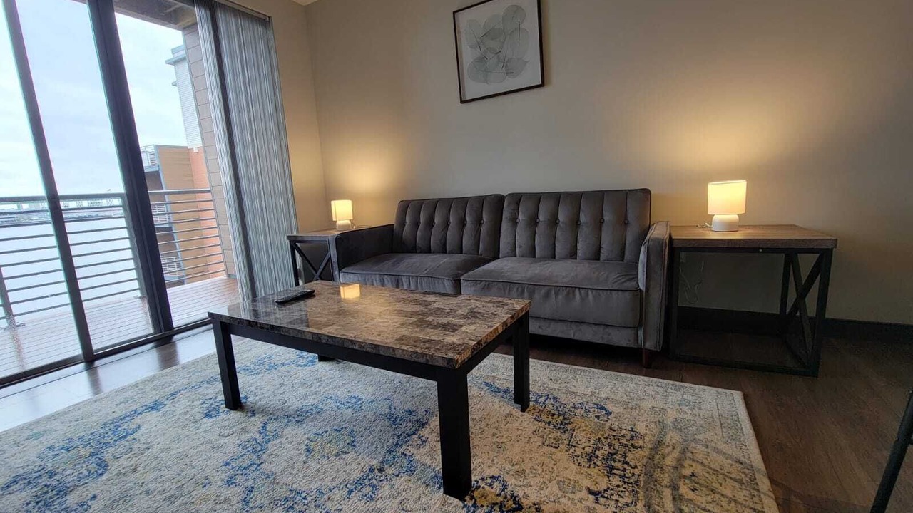 Photo of Livingroom in Central-Maverick Square - Paris Street