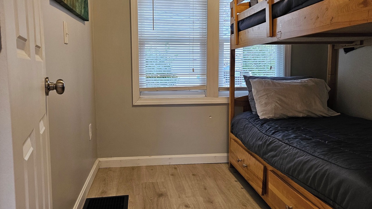 Photo of Bedroom in Salem