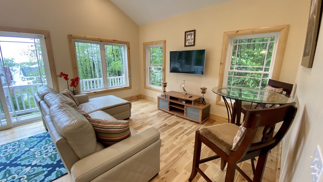 Photo of Livingroom in Gilford