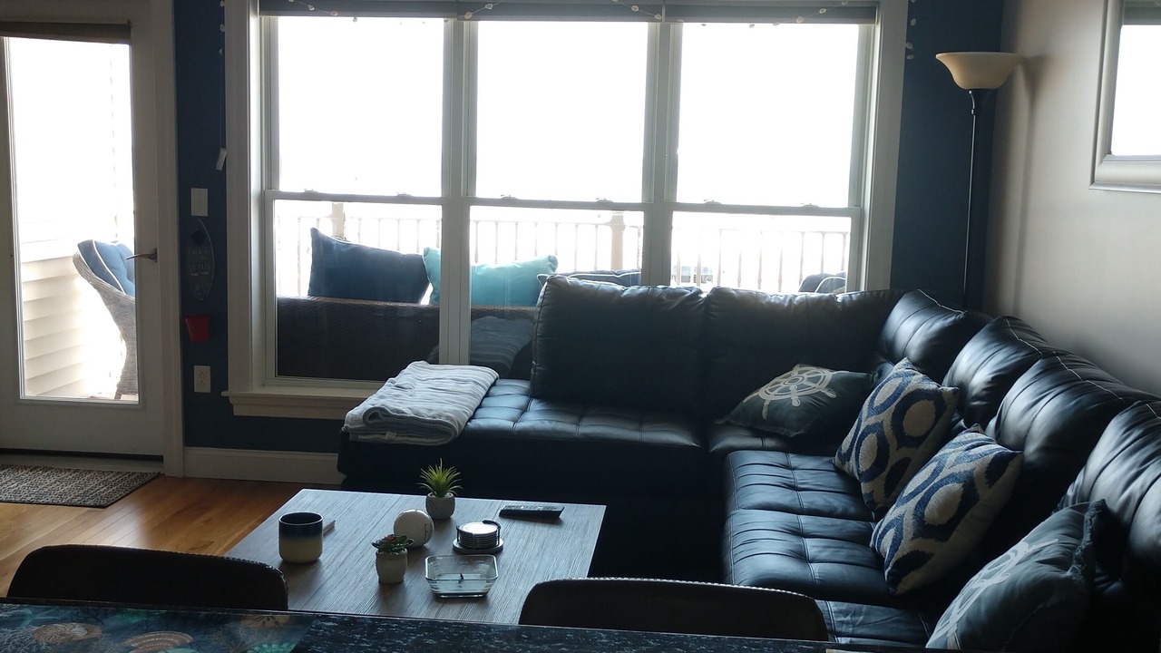 Photo of Livingroom in Hampton