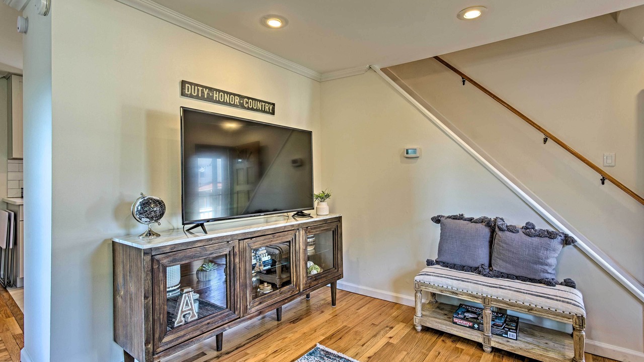 Photo of Livingroom in Highland Falls