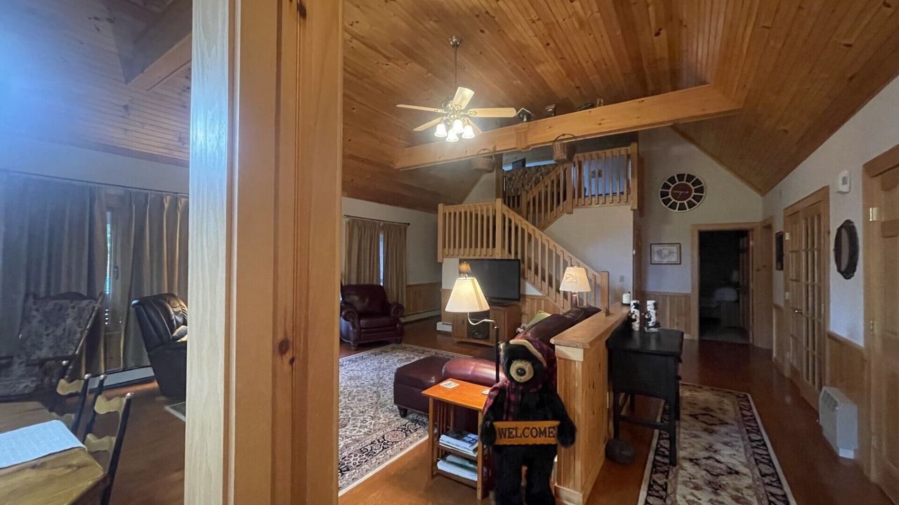 Photo of Livingroom in Holderness
