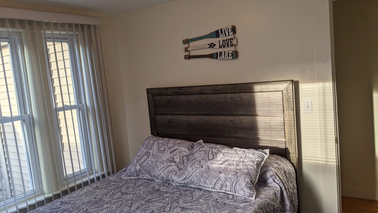 Photo of Bedroom in Winnisquam