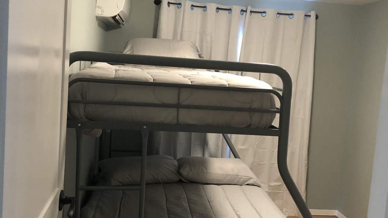Photo of Bedroom in Ocean Beach