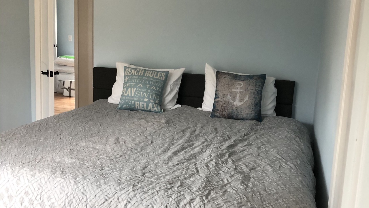 Photo of Bedroom in Ocean Beach