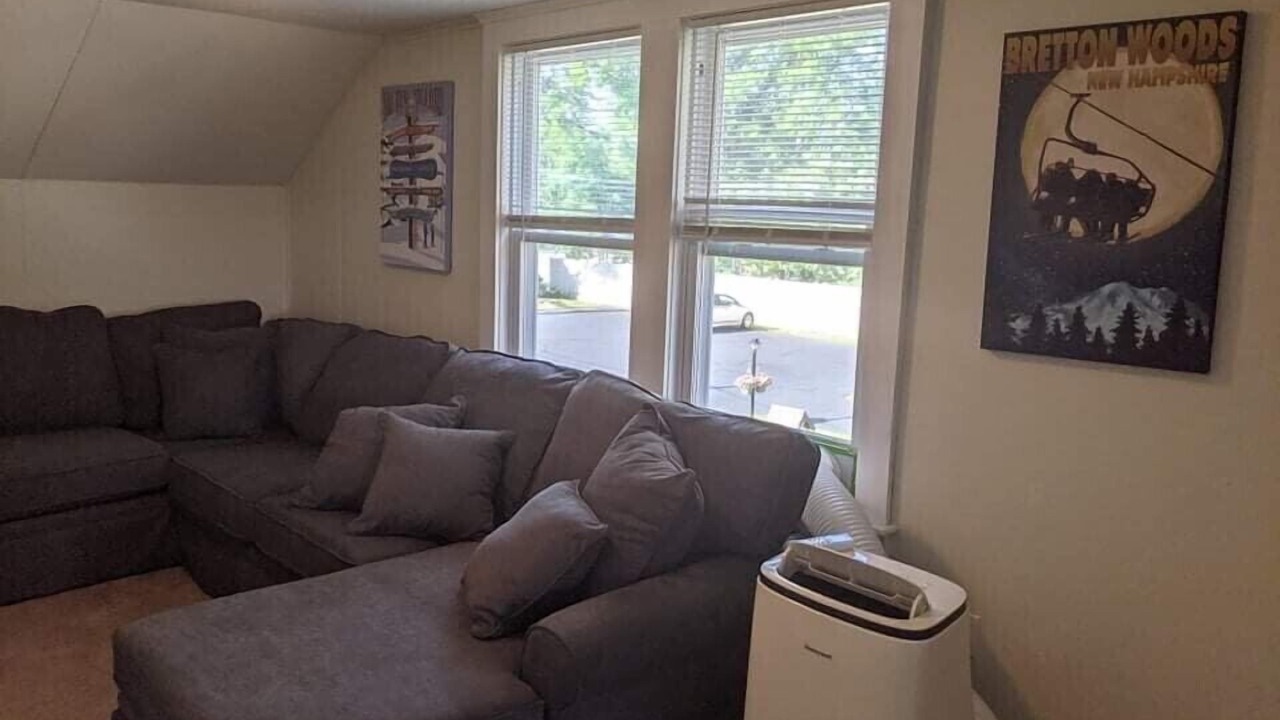 Photo of Livingroom in Winnisquam