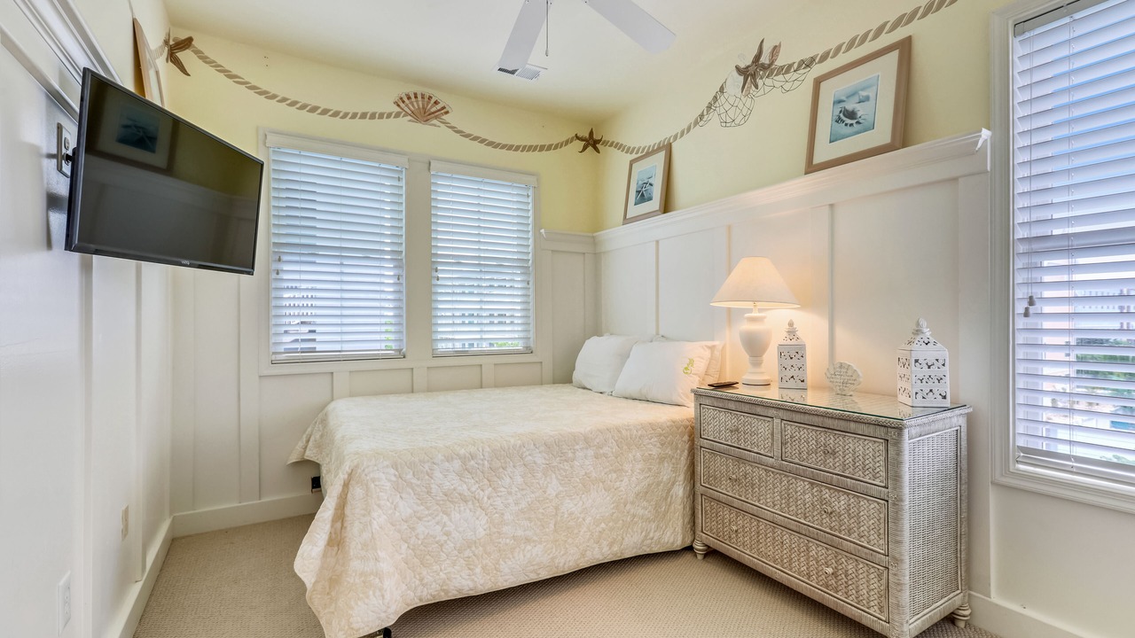 Photo of Bedroom in Sunset Island