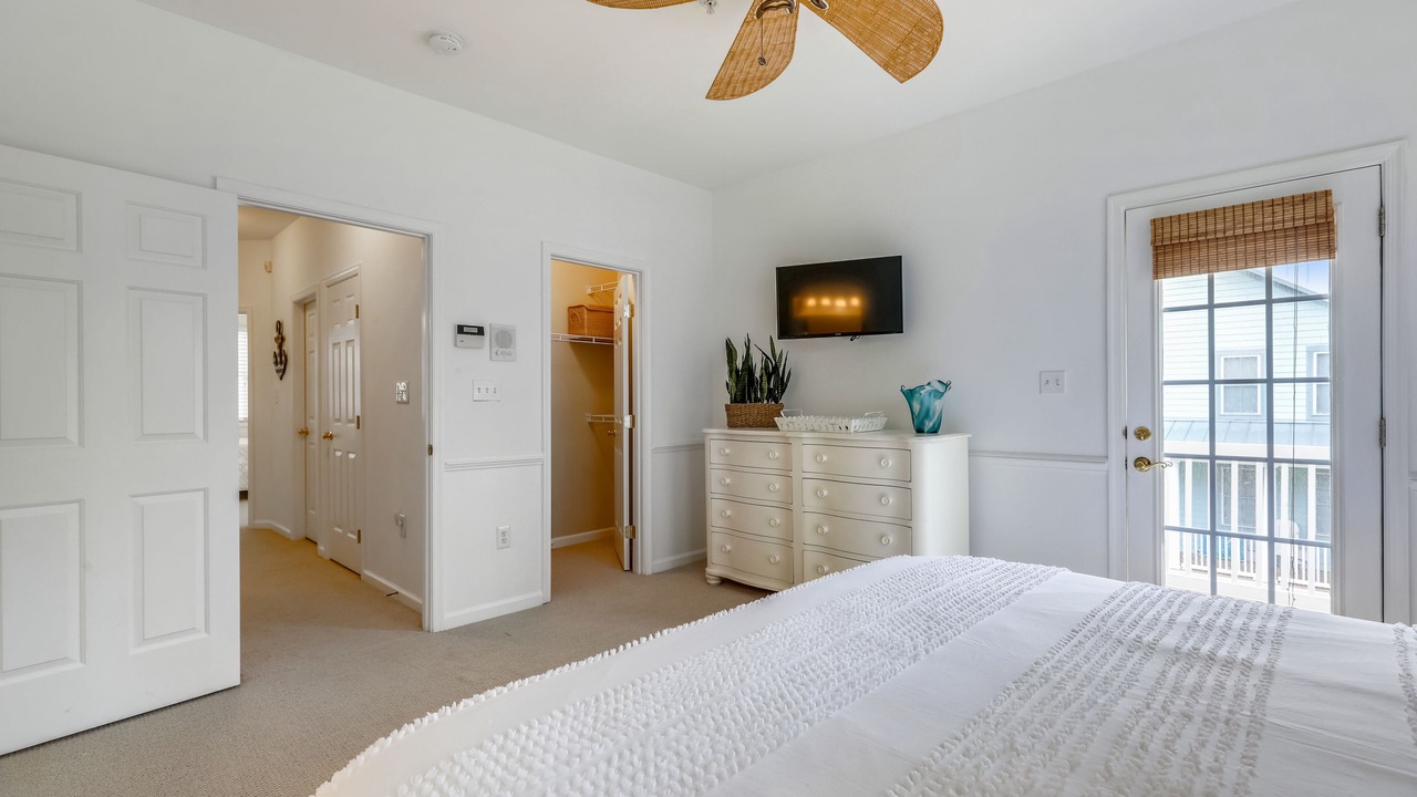 Photo of Bathroom in Sunset Island