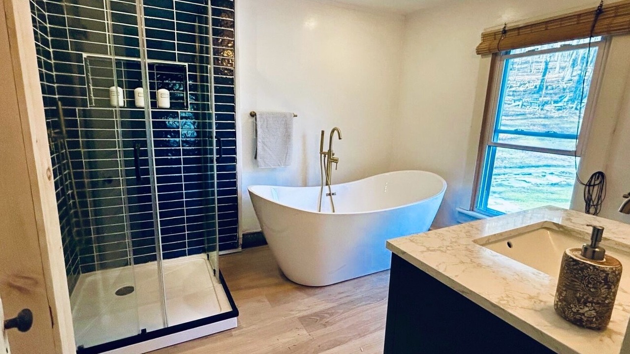 Photo of Bathroom in Livingston Manor
