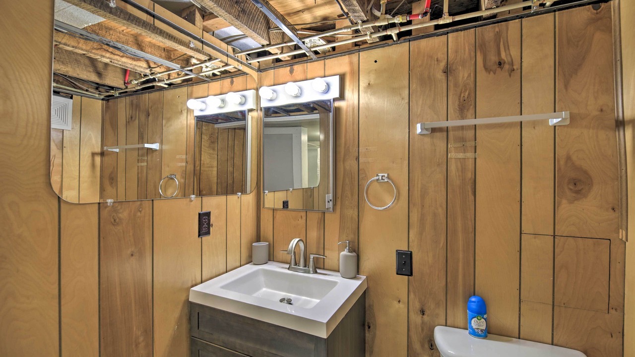 Photo of Bathroom in Bluefield