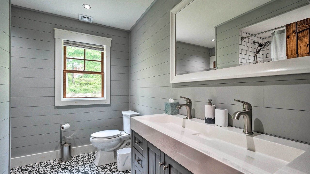 Photo of Bathroom in West Dover