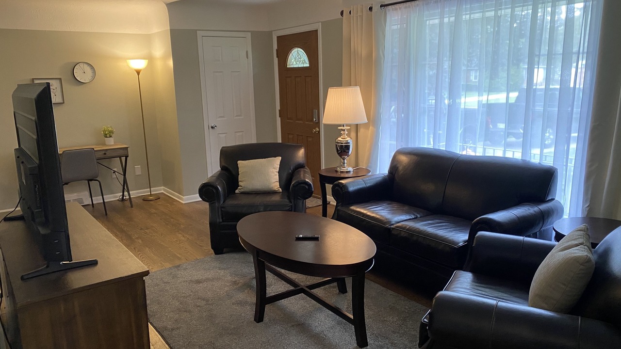 Photo of Livingroom in Avon
