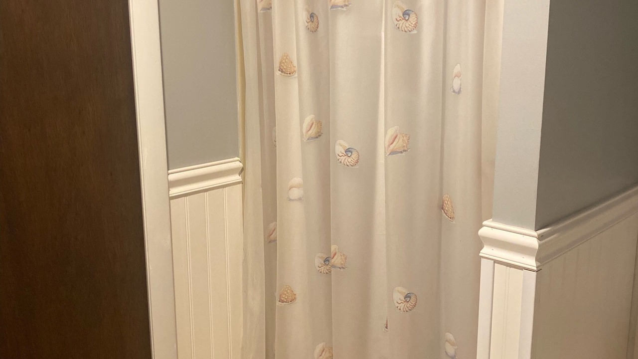 Photo of Bathroom in Great Neck