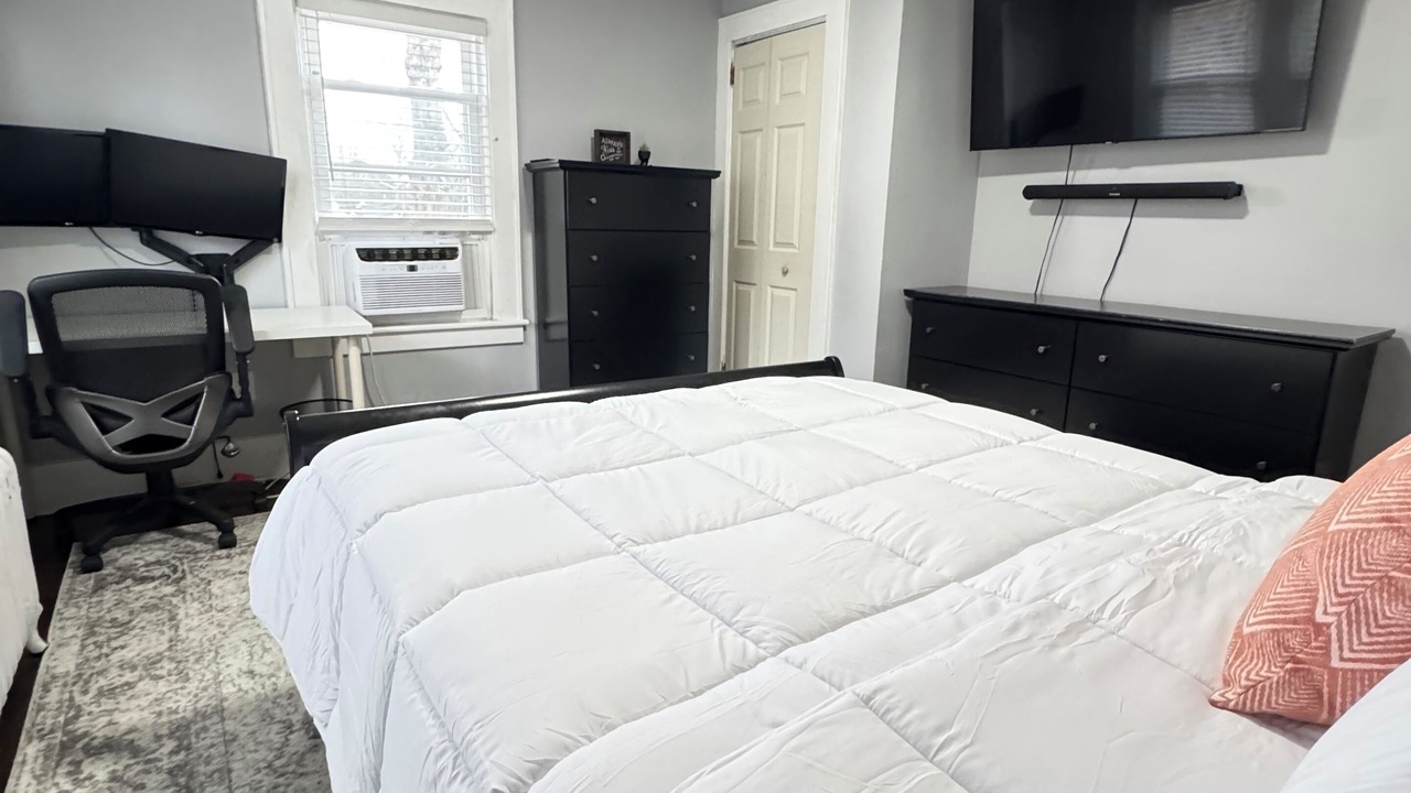 Photo of Bedroom in Plainfield