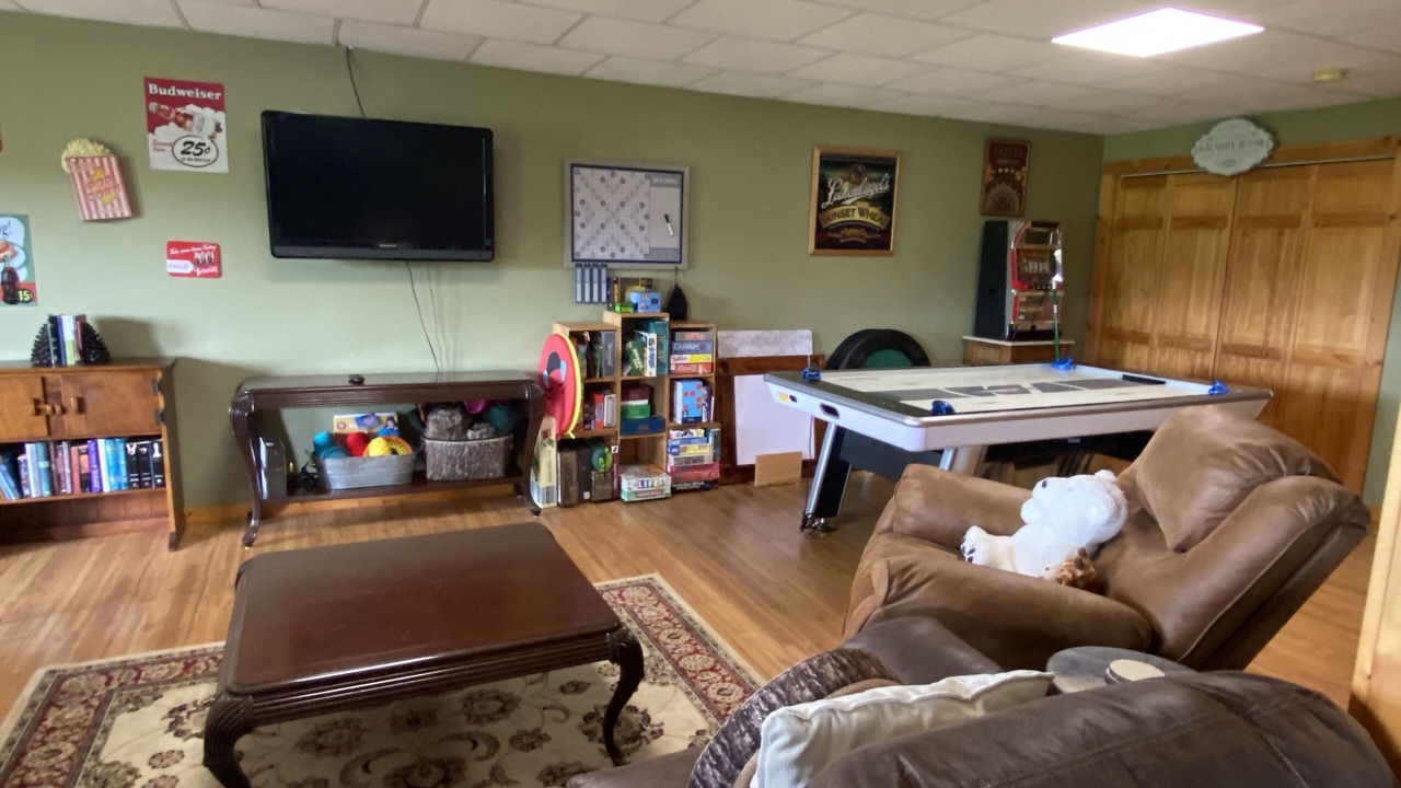 Photo of Livingroom in Mouth of Wilson